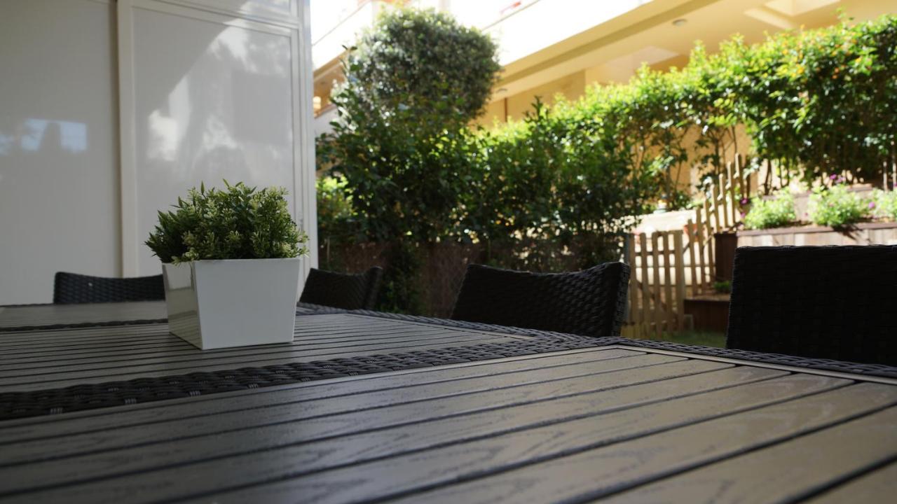Bastinazo Alohadream - Premium - Duplex Lujo Recien Reformado Con Jardin, Piscina, Parking, Aire Acondicionado - Los Canos De Meca - 50M Playa Bagian luar foto